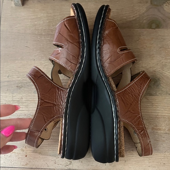 Finn Comfort Gomera-S Sandal size 38 D US 7.5 Wide Cognac Leather Footbed - Picture 8 of 12